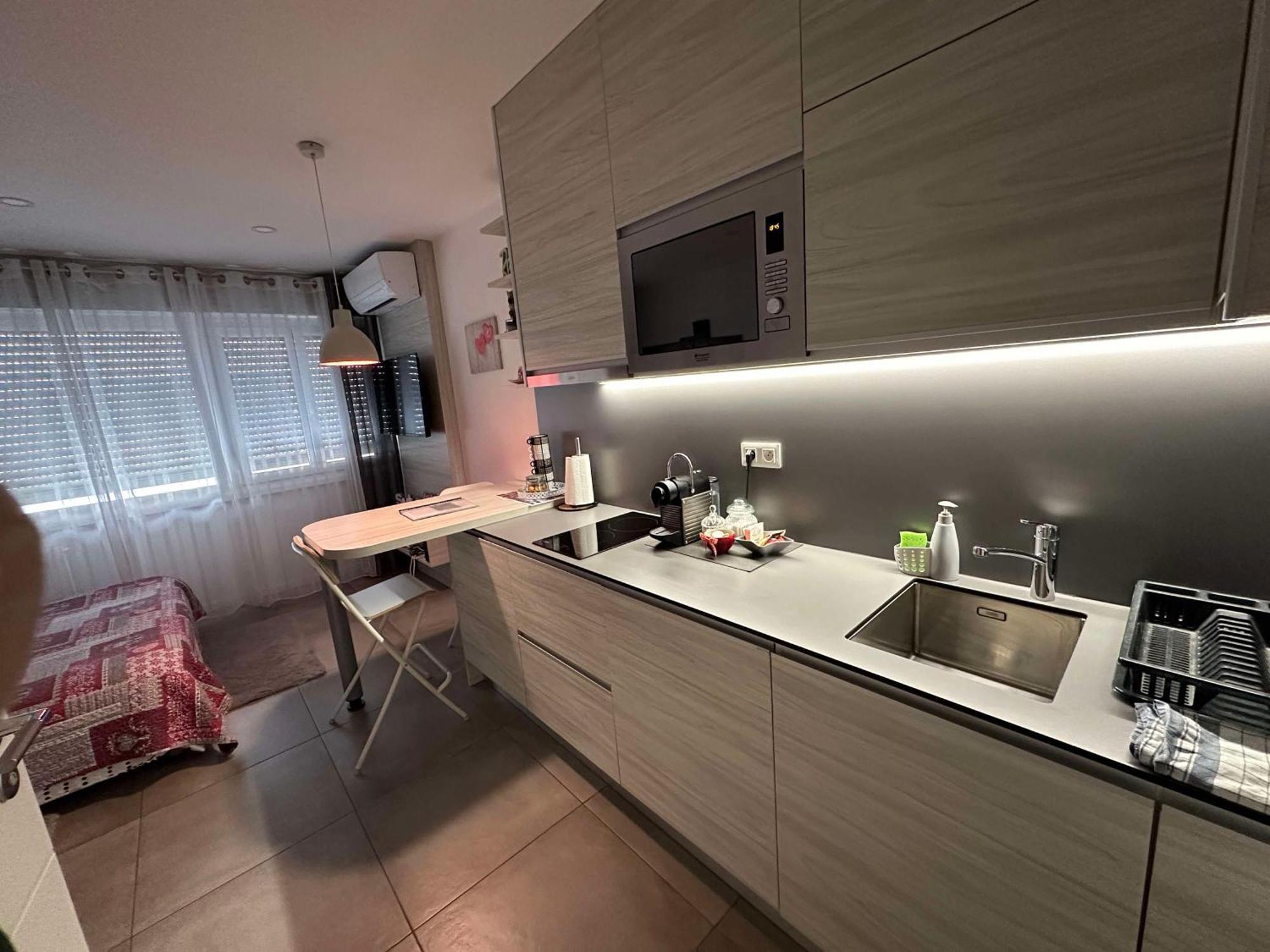 Djokovic'S Apartment Кольмар Экстерьер фото